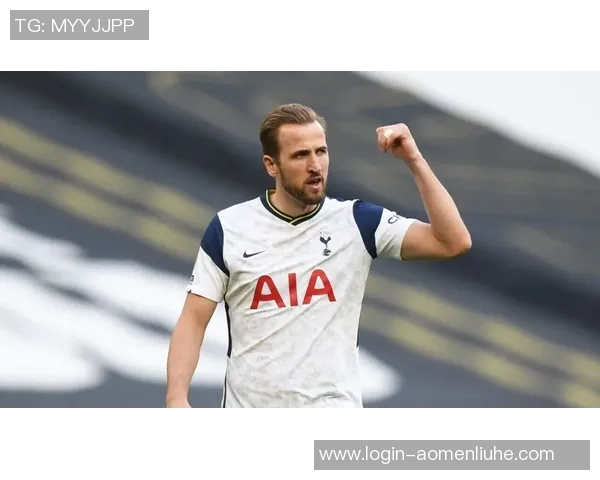 哈维西蒙斯：年轻天才如何在足球世界中崭露头角与追求卓越之路